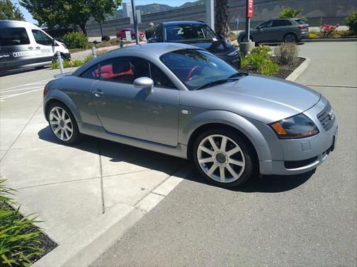 2002 Audi TT quattro