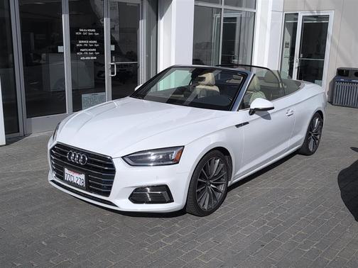 Glacier White Metallic/Black Roof 2018 Audi A5 2.0T Premium Plus
