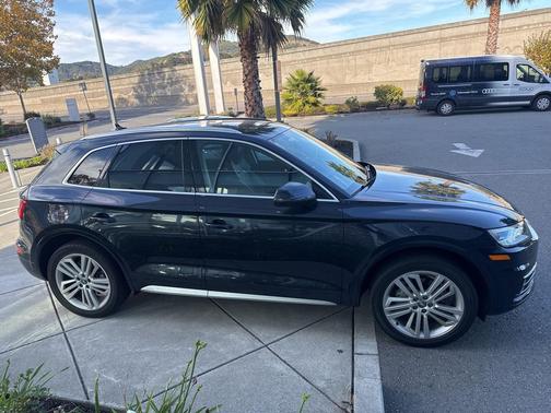 2019 Audi Q5 2.0T Premium Plus