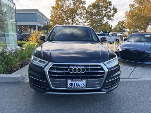 2019 Audi Q5 2.0T Premium Plus