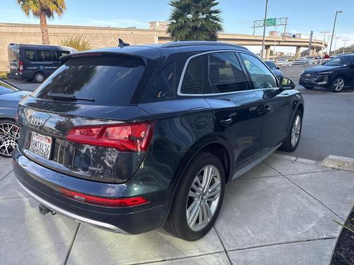 2019 Audi Q5 2.0T Premium Plus