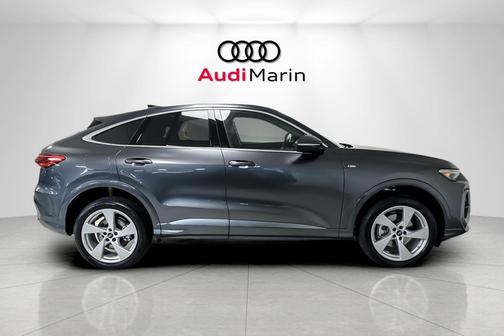 2025 Audi Q5 Premium Plus TFSI quattro S tronic