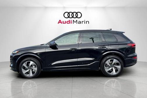 2025 Audi Q6 e-tron Premium Plus quattro