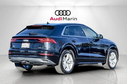 2023 Audi Q8 55 Premium Plus