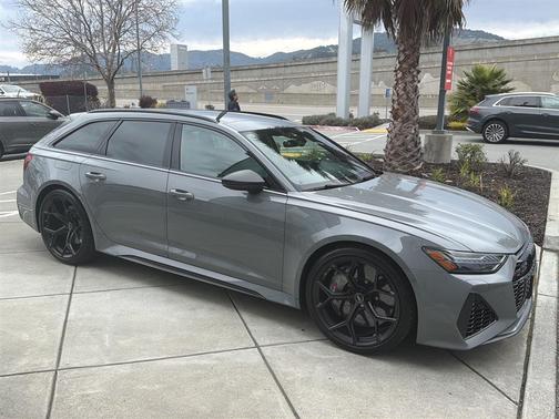 2025 Audi RS 6 Avant 4.0T