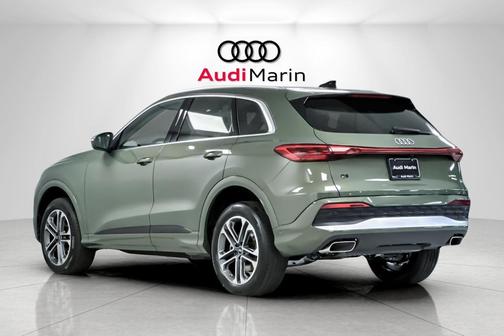 2025 Audi Q5 Premium Plus TFSI quattro S tronic