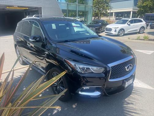 2017 INFINITI QX60 Base