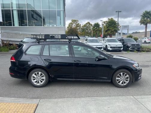 2018 Volkswagen Golf SportWagen TSI S