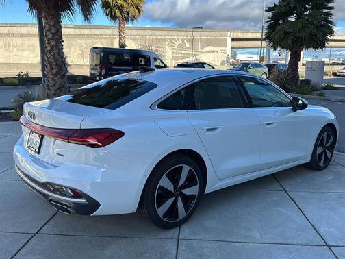 2025 Audi A5 Premium Plus TFSI quattro S tronic