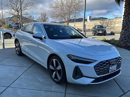 2025 Audi A5 Premium Plus TFSI quattro S tronic