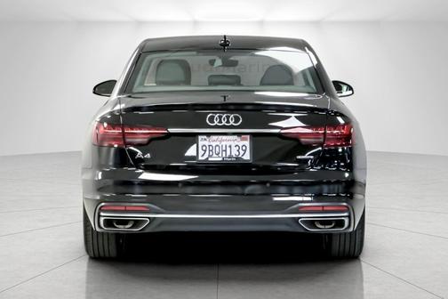 2022 Audi A4 40 Premium