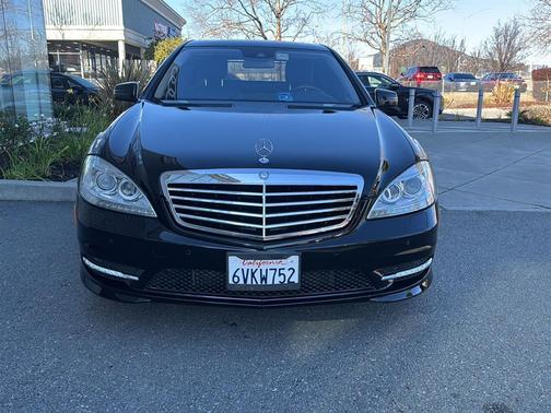2010 Mercedes-Benz S-Class 4dr Sdn S 550 RWD