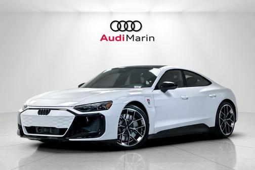 2026 Audi RS e-tron GT quattro