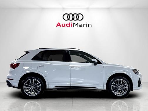 Glacier White Metallic 2025 Audi Q3 Premium 45 TFSI S line quattro Tiptronic