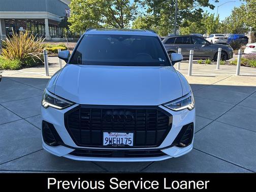 Glacier White Metallic 2025 Audi Q3 Premium 45 TFSI S line quattro Tiptronic