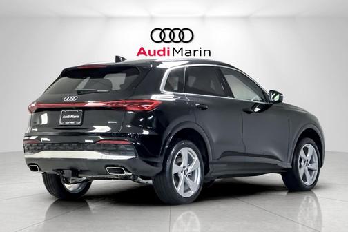 2025 Audi Q5 Premium Plus TFSI quattro S tronic