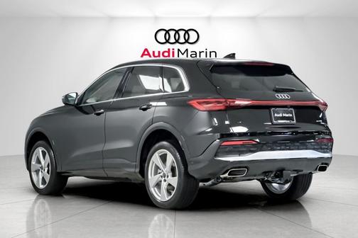 2025 Audi Q5 Premium Plus TFSI quattro S tronic