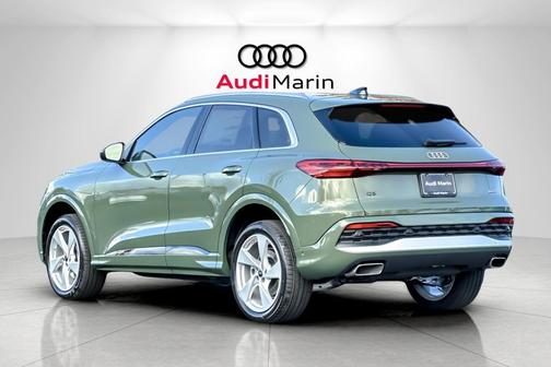 2025 Audi Q5 Premium Plus TFSI quattro S tronic