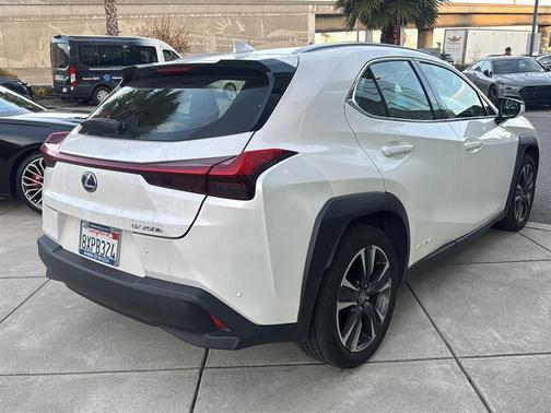 2021 Lexus UX 250h Base