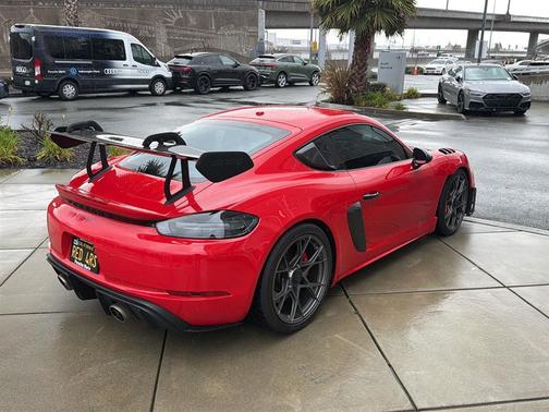 2024 Porsche 718 Cayman GT4 RS
