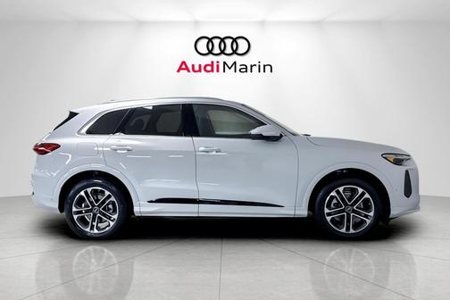 2025 Audi Q5 Prestige