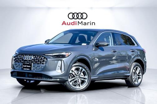 2025 Audi Q5 Premium TFSI quattro S tronic