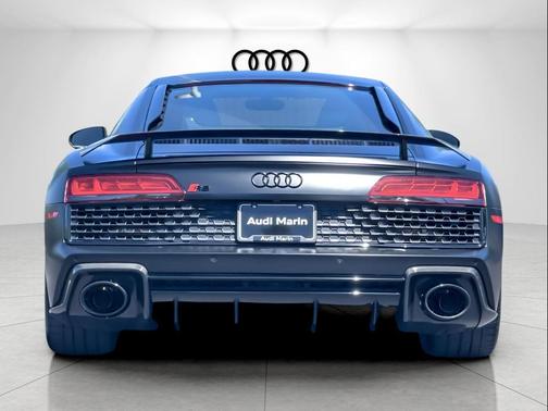 Mythos Black Metallic 2020 Audi R8 V10 performance quattro S tronic