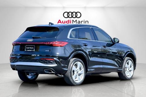 2025 Audi Q5 Premium Plus TFSI quattro S tronic