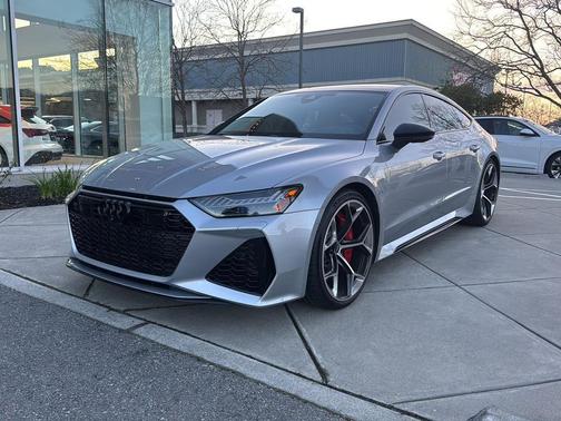 2024 Audi RS 7 4.0T Performance