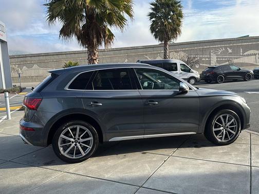 2023 Audi SQ5 3.0T Premium Plus