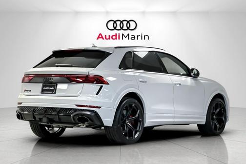 2026 Audi RS Q8 4.0T