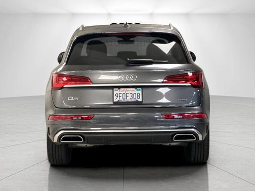 2023 Audi Q5 45 S line Premium