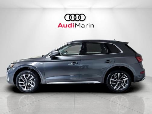 2023 Audi Q5 45 S line Premium