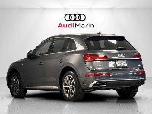 2023 Audi Q5 45 S line Premium