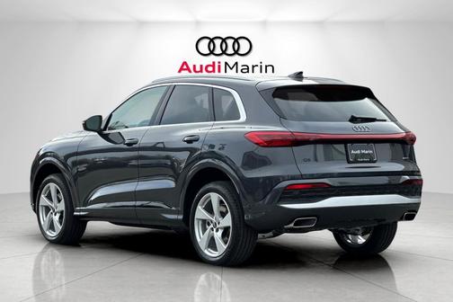 2025 Audi Q5 Premium Plus TFSI quattro S tronic