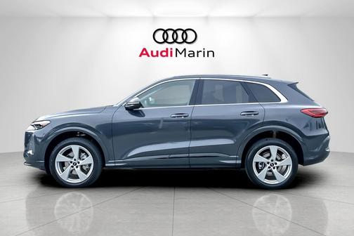 2025 Audi Q5 Premium Plus TFSI quattro S tronic