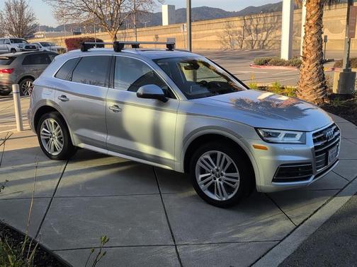 2019 Audi Q5 2.0T Premium Plus