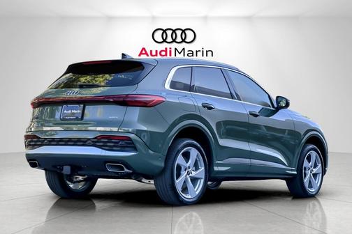 2025 Audi Q5 Premium Plus