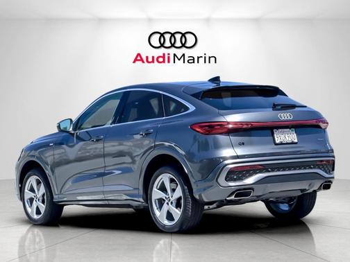 Daytona Gray Metallic 2025 Audi Q5 Premium Plus TFSI quattro S tronic