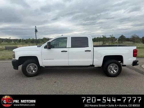 Summit White 2018 Chevrolet Silverado 1500 WT