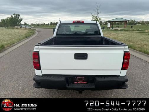 Summit White 2018 Chevrolet Silverado 1500 WT