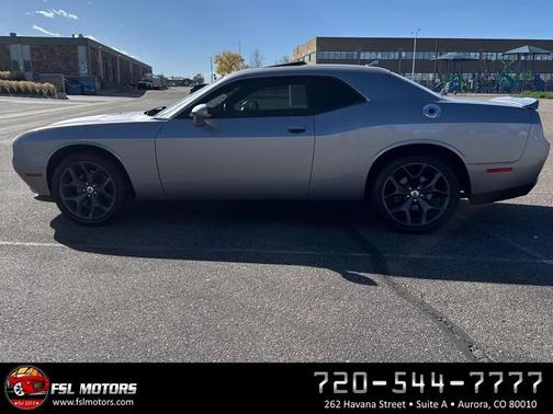 2018 Dodge Challenger SXT