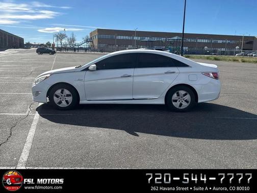 2012 Hyundai SONATA Hybrid Base