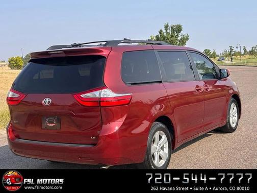 2017 Toyota Sienna