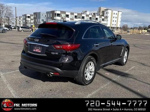 2016 INFINITI QX70 Base