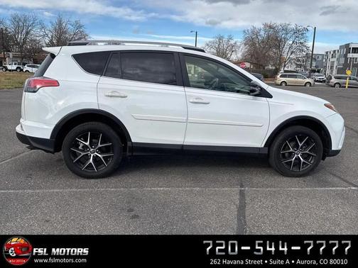 2018 Toyota RAV4 SE