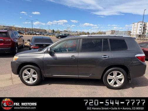 Classic Silver Metallic 2010 Toyota Highlander Limited