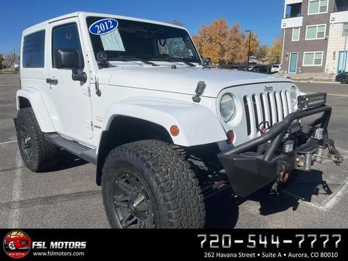 Bright White Clearcoat 2012 Jeep Wrangler Sahara