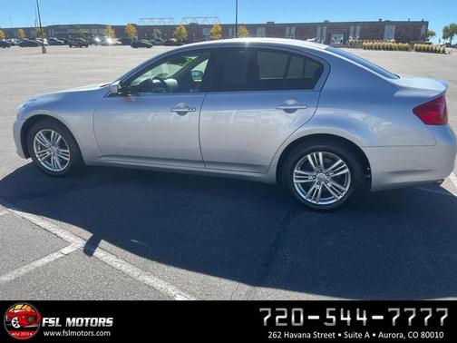 2013 INFINITI G37x Base