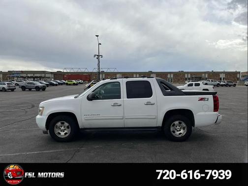 2011 Chevrolet Avalanche 1500 LS